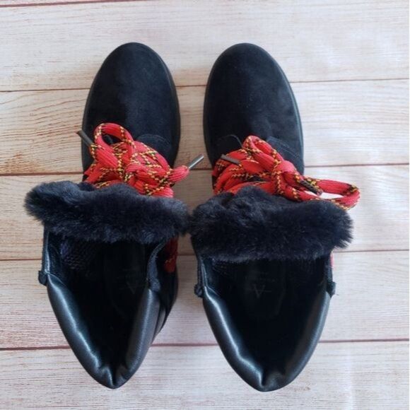 Aquatalia Suede Leather Faux Fur Hiking Outdoor Boots Booties Lace Up Black - Picture 2 of 13